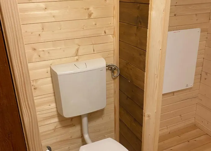 Gemuetliche Blockhuette Mit Grossem Garten Σπίτι διακοπών