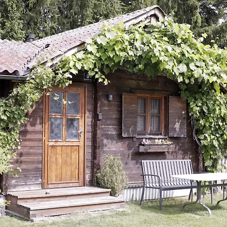 Gemuetliche Blockhuette Mit Grossem Garten * Ried im Innkreis